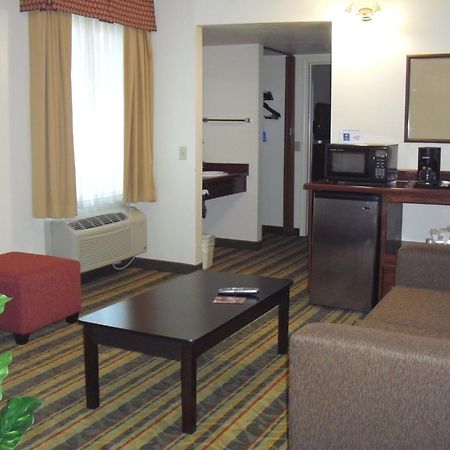 Best Western Visalia Hotel Eksteriør bilde