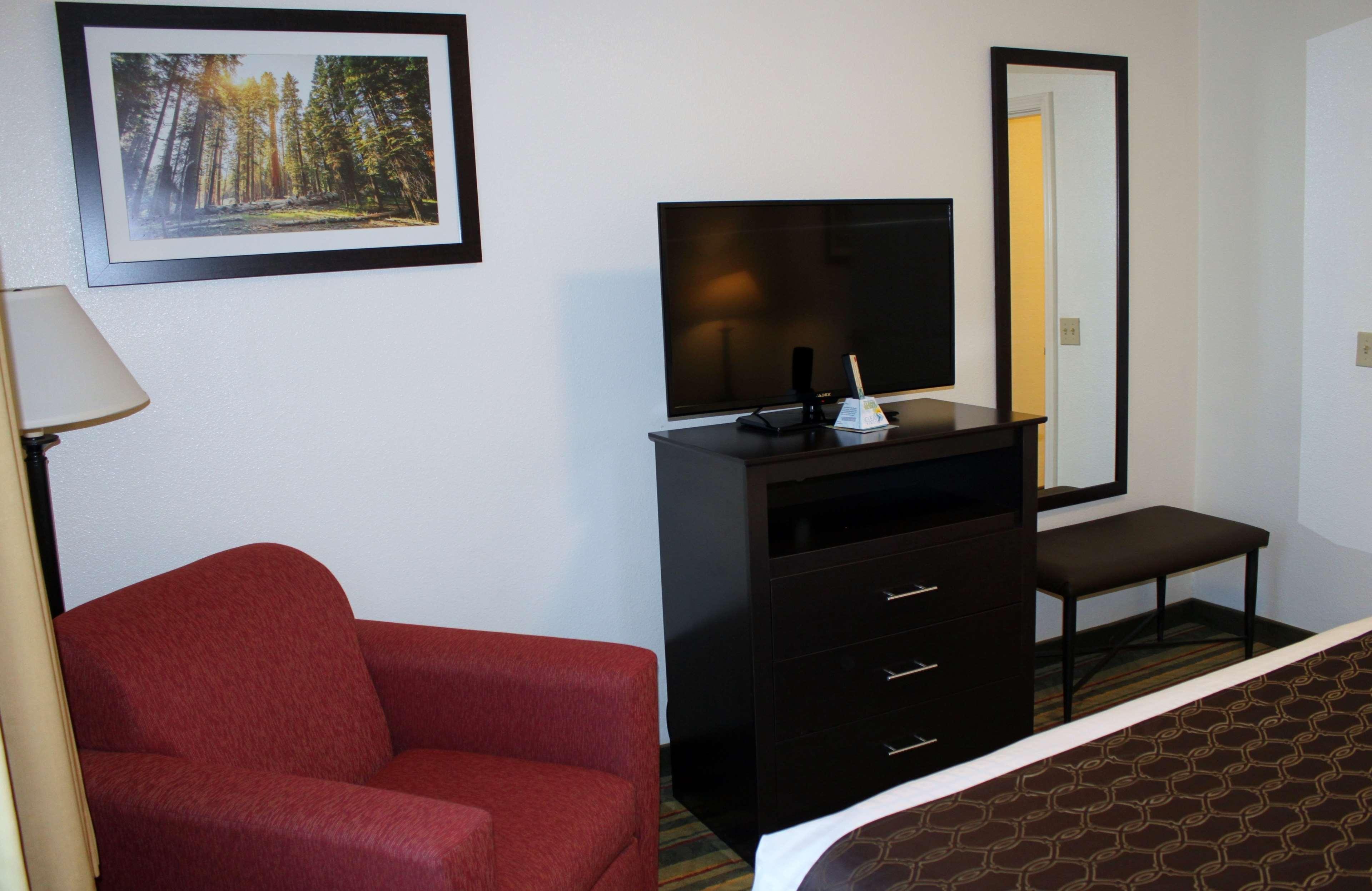 Best Western Visalia Hotel Eksteriør bilde