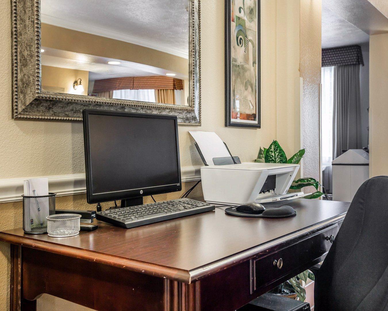 Best Western Visalia Hotel Eksteriør bilde