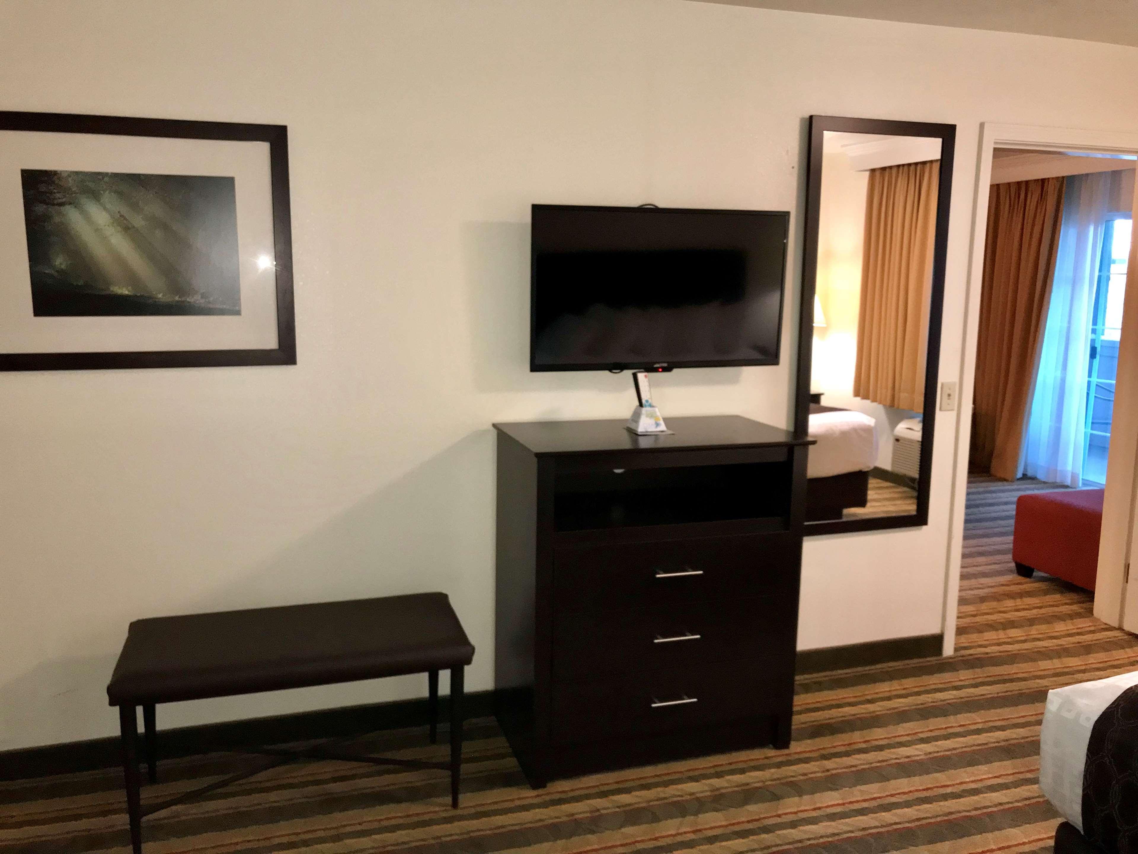 Best Western Visalia Hotel Eksteriør bilde