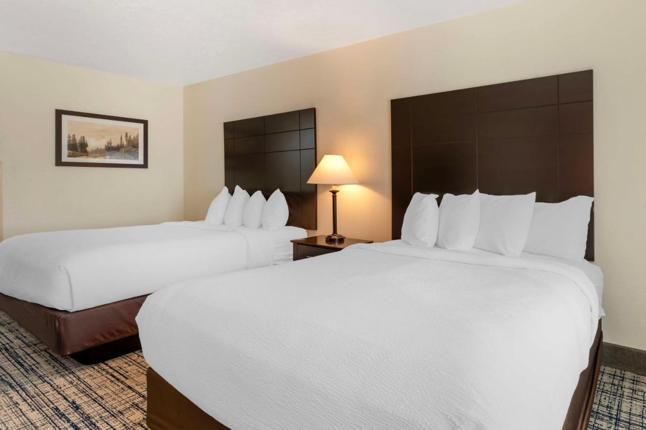 Best Western Visalia Hotel Eksteriør bilde
