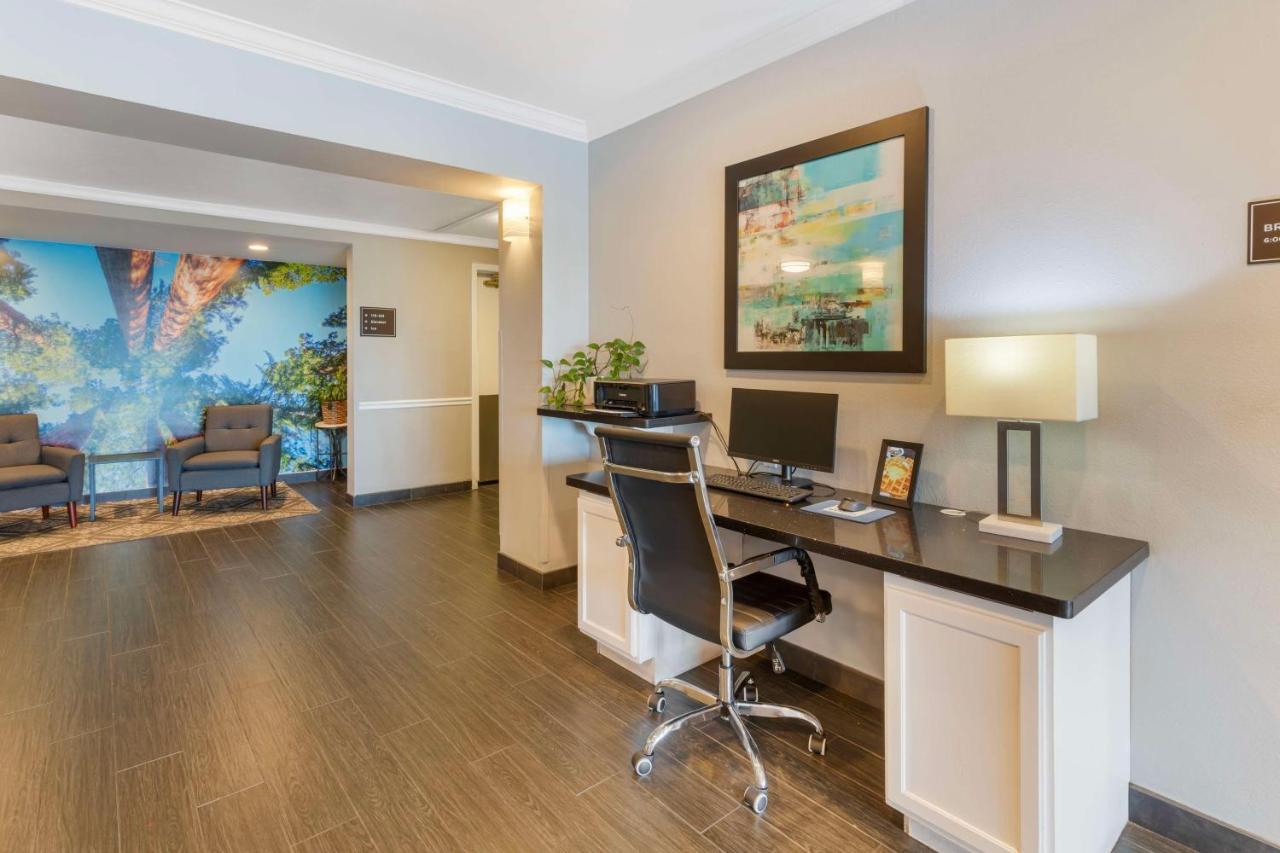 Best Western Visalia Hotel Eksteriør bilde