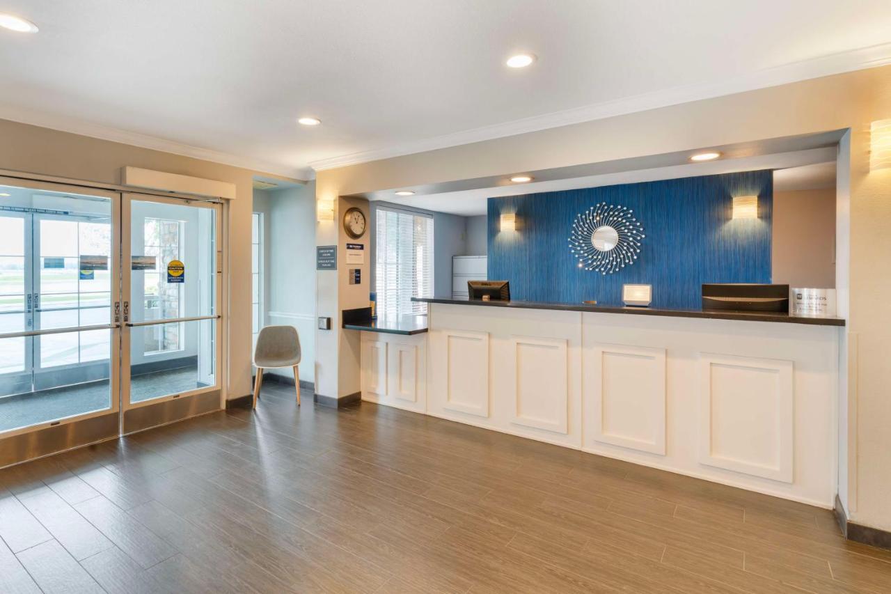 Best Western Visalia Hotel Eksteriør bilde